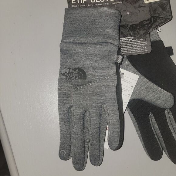 Last Pair!!! The North Face Gray Etip📲  touchscreen Glove🧤 Size small - Picture 9 of 16
